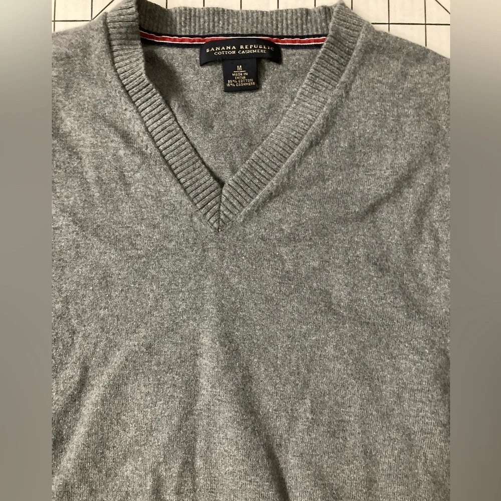 Banana Republic Men’s‎ Medium Grey Cotton Cashmere Vest